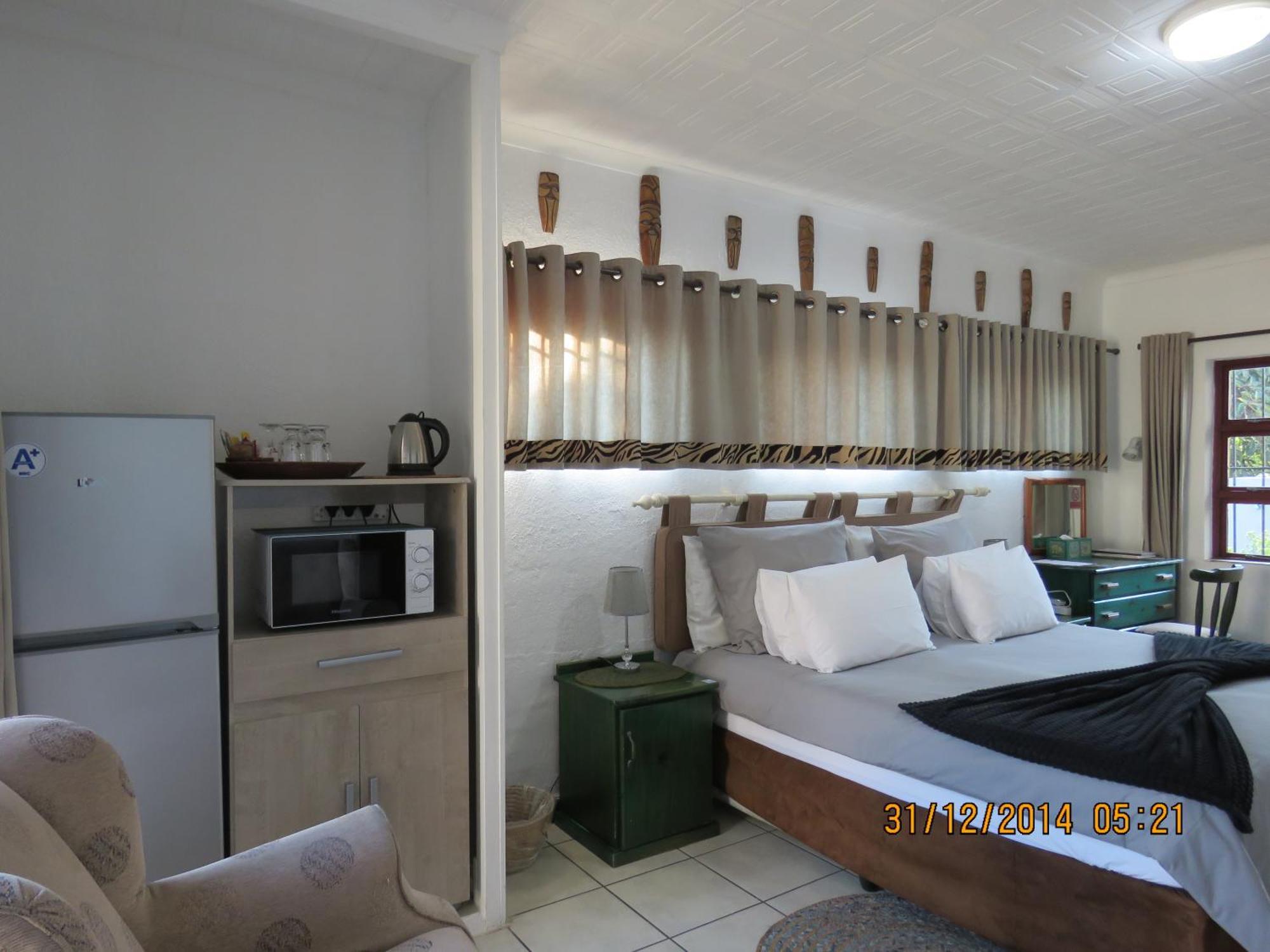 Beachcomber Bay Guest House In South Africa Margate Exterior photo
